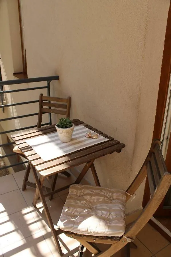The Prince'S Neighbour Apartment Budapest With Free Garage